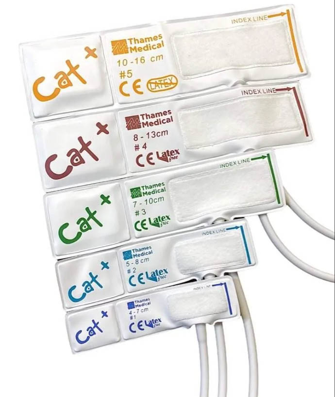 Sada veterinárnych manžiet CAT+ rôznych veľkostí s indexovou líniou a označením Latex Free