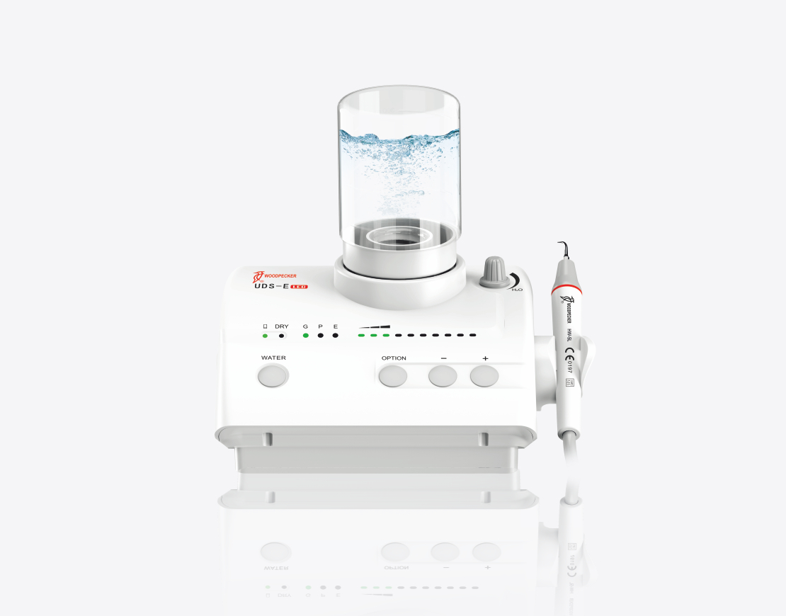 Dentálny ultrazvuk UDS E LED